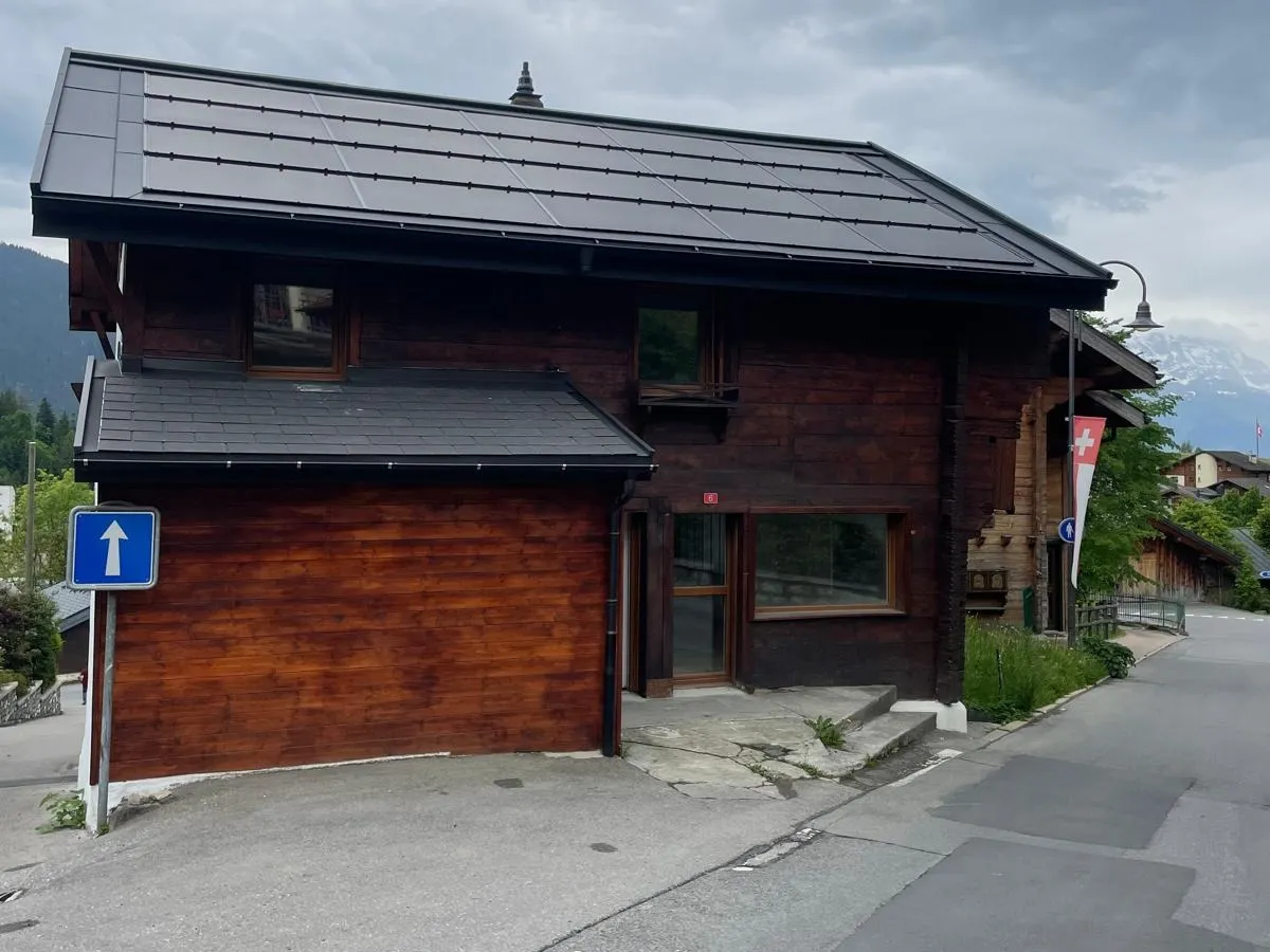 Rénovation complète d'un chalet historique à Leysin, après travaux